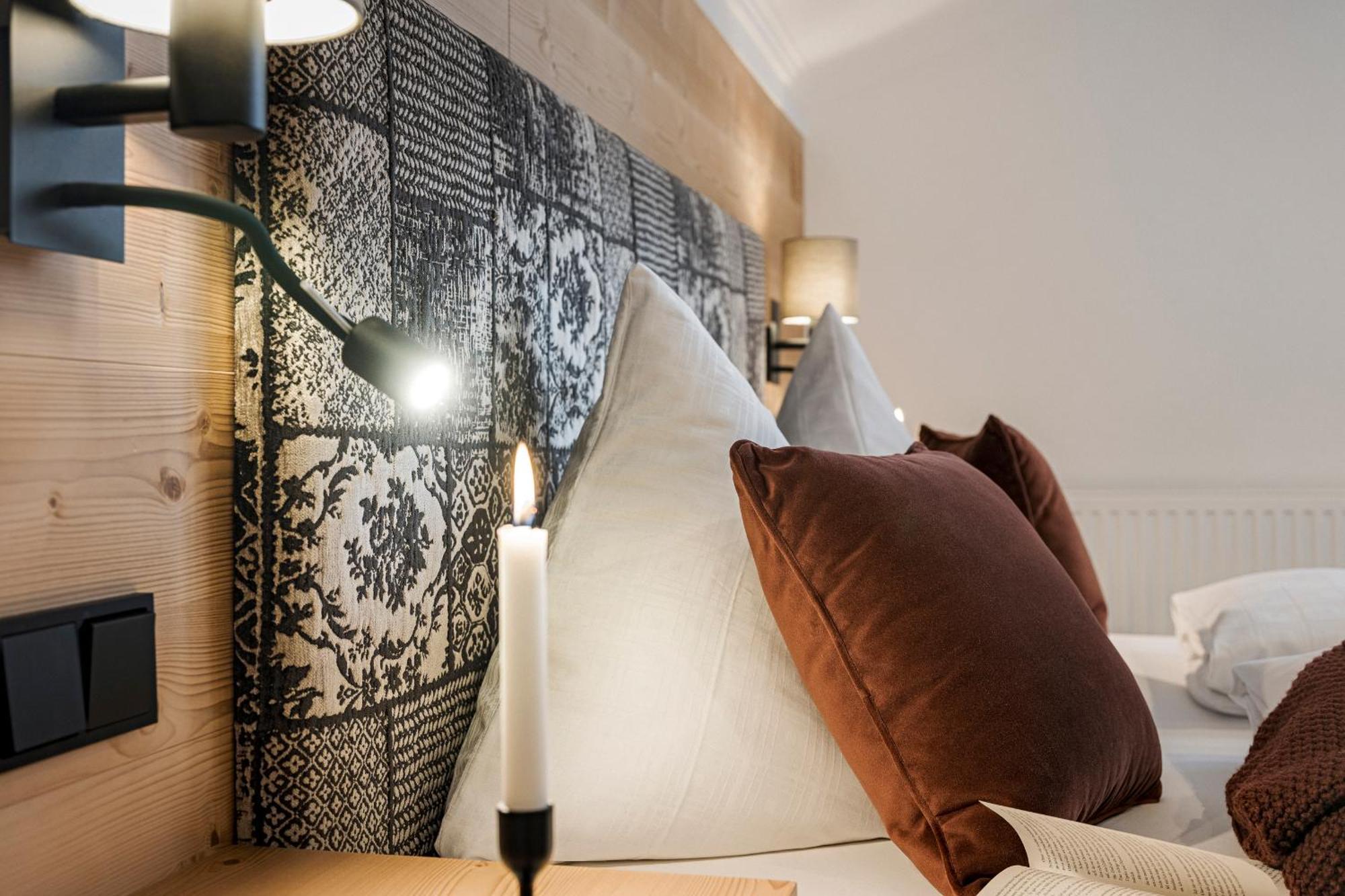 Hotel Garni Larcherhof Mayrhofen Ngoại thất bức ảnh